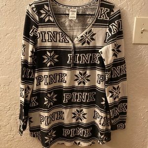 Victoria’s Secret PINK Holiday Long Sleeve